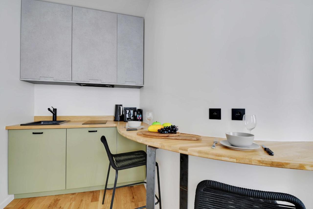 Amazing Apartment 1Br4P - Cremieux Gare De Lyon Párizs Kültér fotó